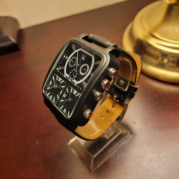 Brand New Black Multi-Dial Squared Men's Watch - Picture 2 of 5